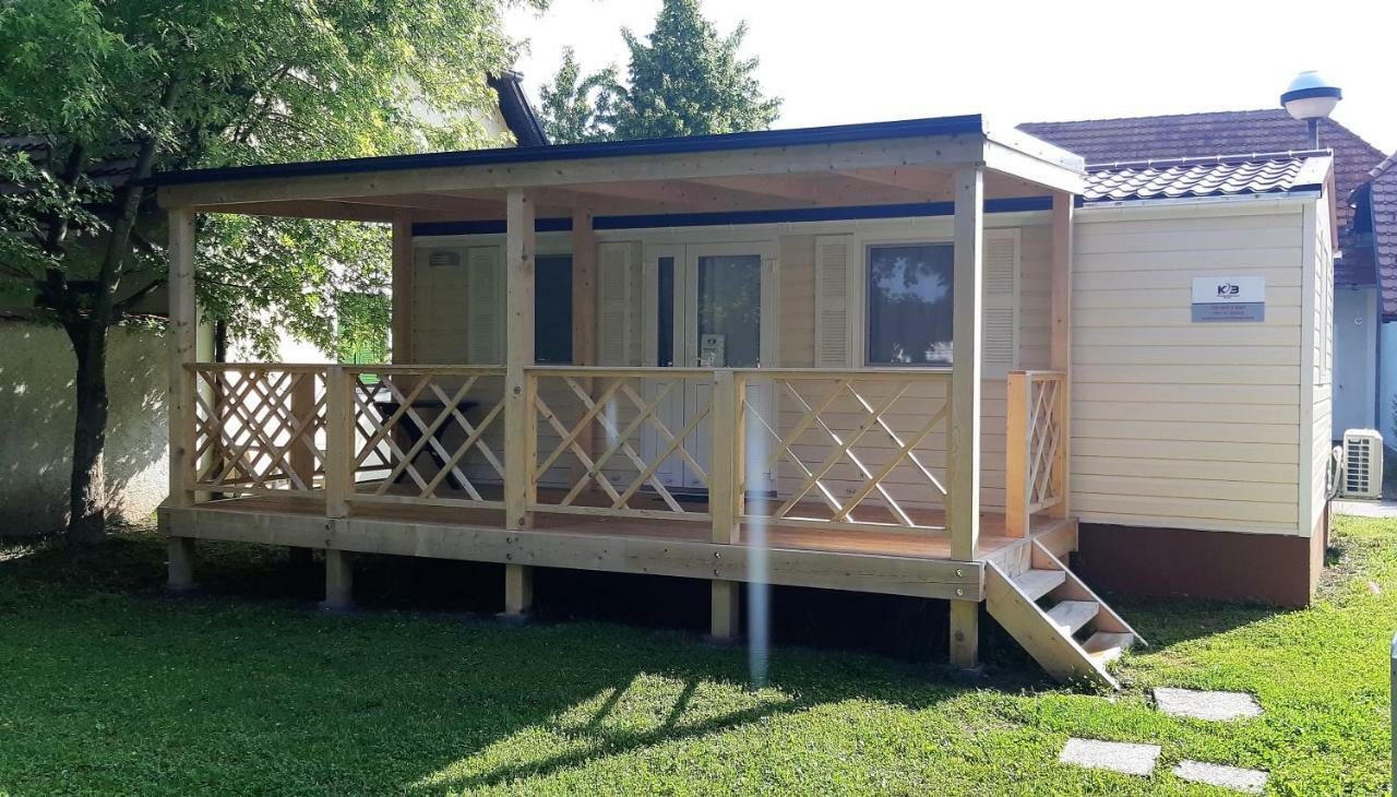 Mobile Homes And Apartment - Terme Catez Catez ob Savi Bagian luar foto