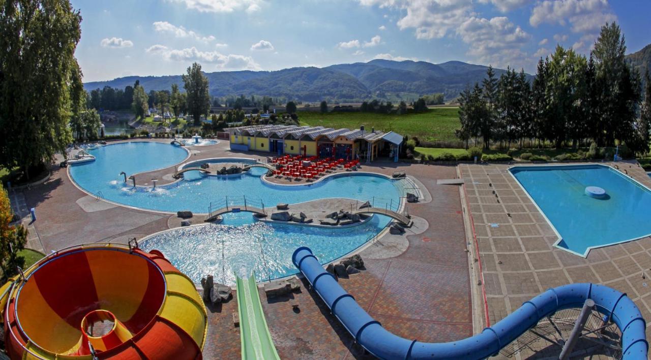Mobile Homes And Apartment - Terme Catez Catez ob Savi Bagian luar foto